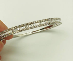 Lulu Luxe -   0.90ct Diamond Bangle/ 18K Yellow Gold